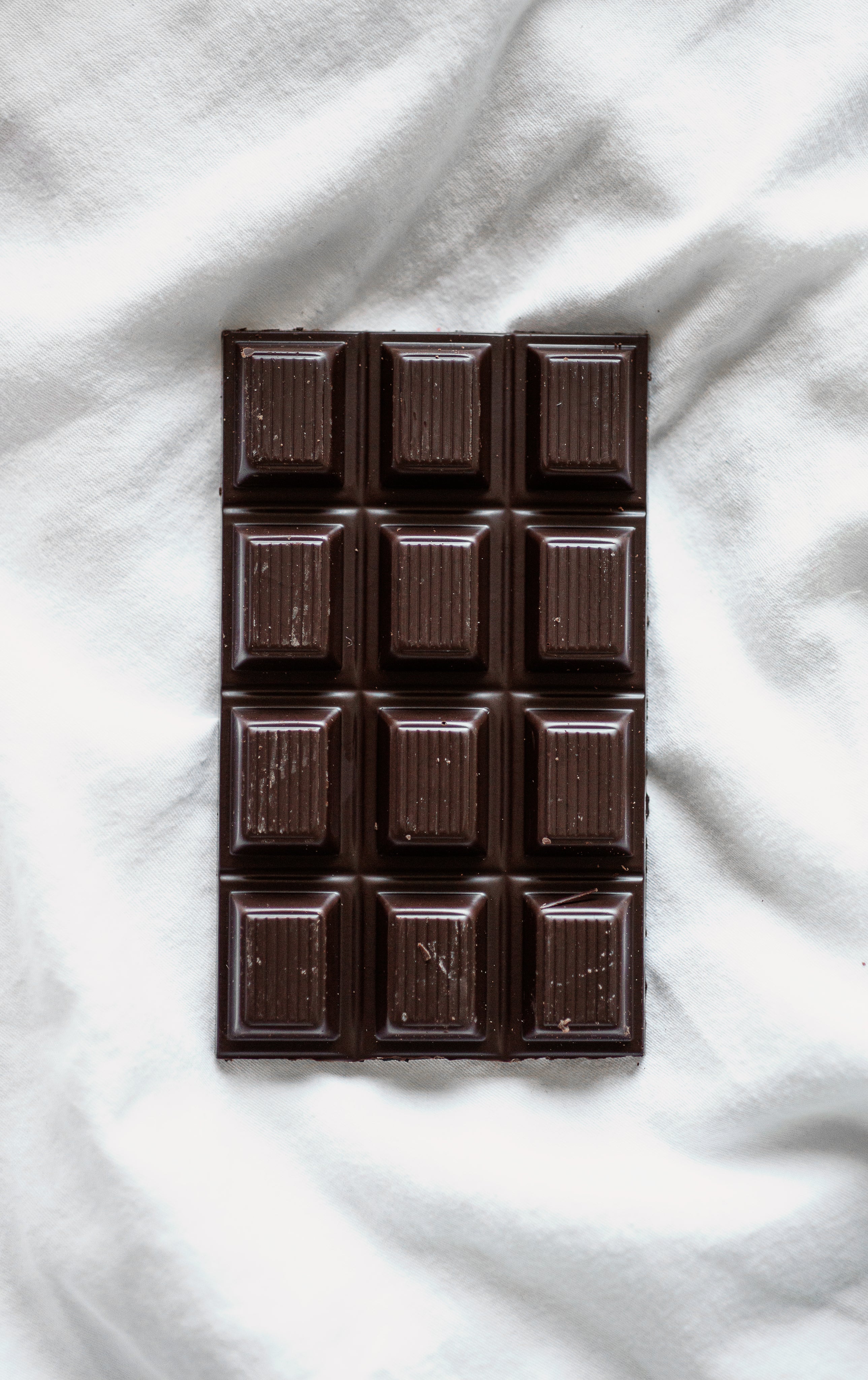 62% Plain dark chocolate bar
